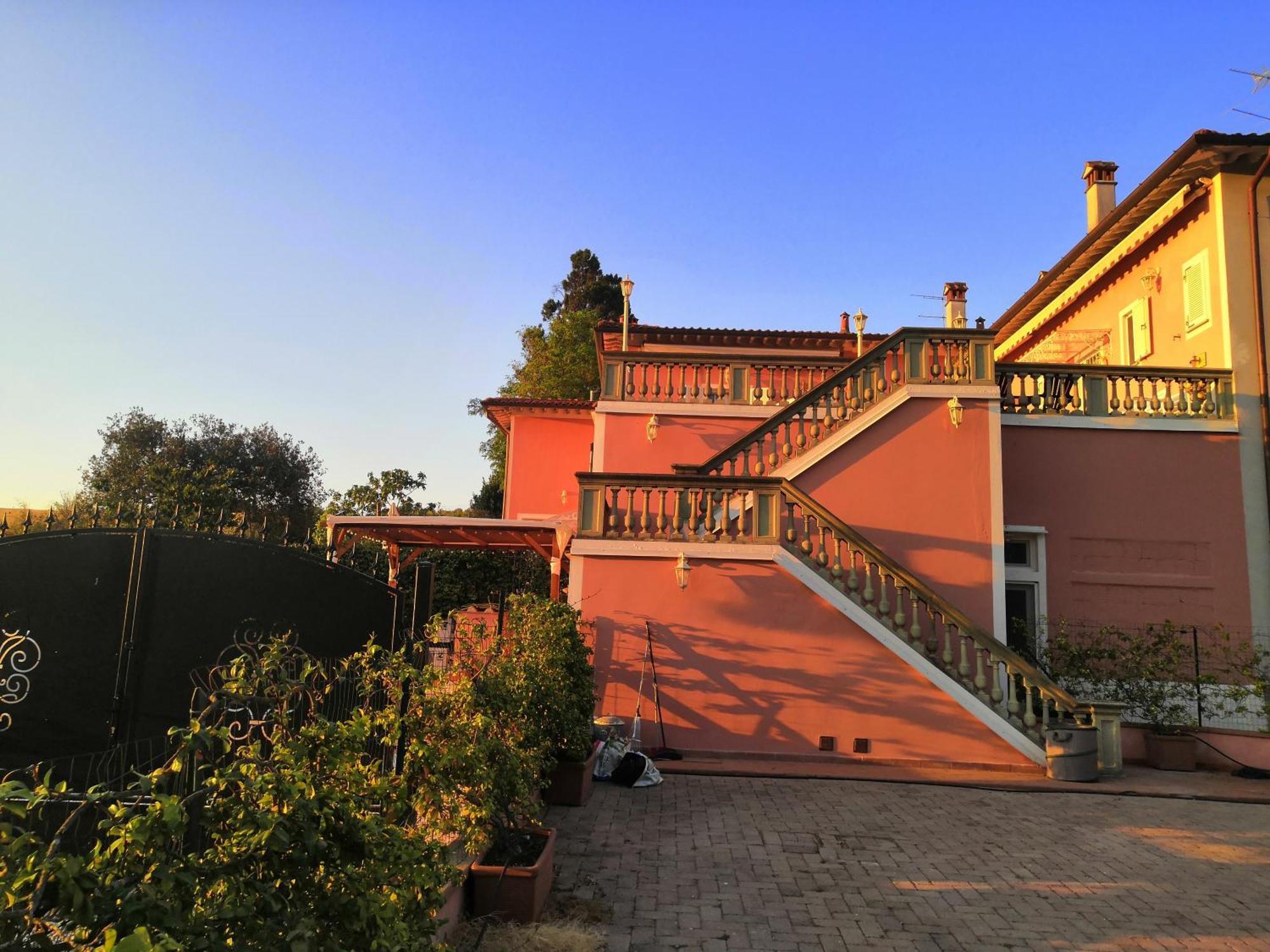 Casa Vacanza Campagna Empoli Terrazzo Belvedere Apartment Granaiolo Exterior photo